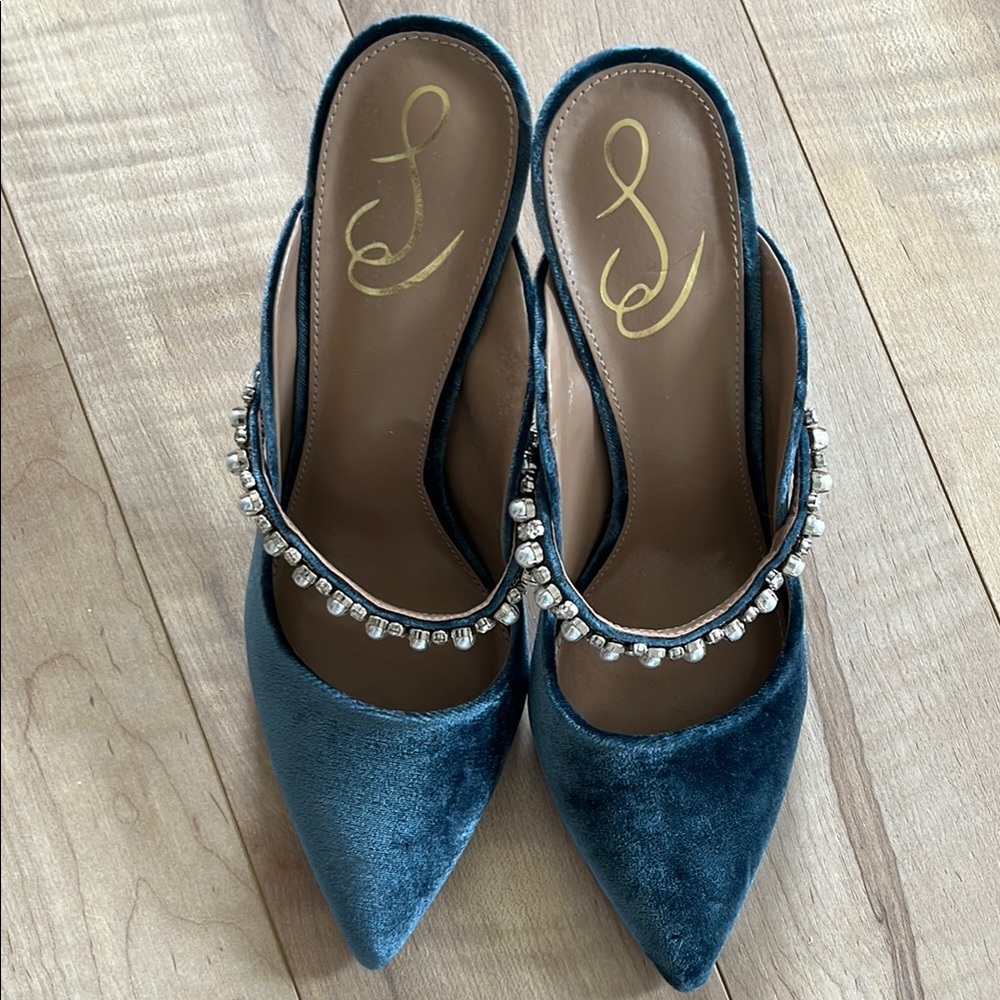 Sam Edelman Elegant Velvet Slingback Heels with Crystal Embellishments